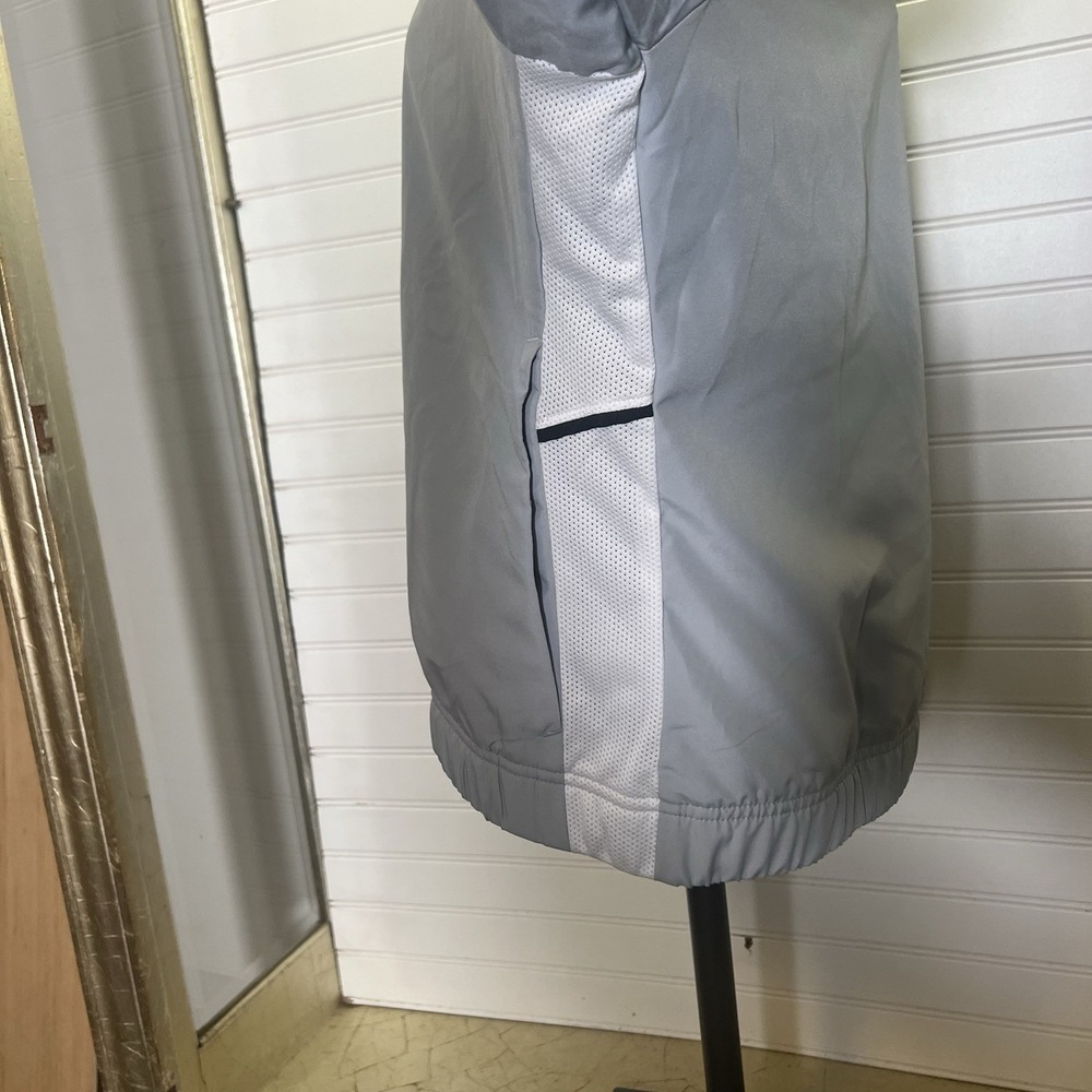 NWT Nike Dri-FIT Kay Yow Cancer Fund Full Zip Wind Breaker Jacket Gray Womens XL - Picture 4 of 10